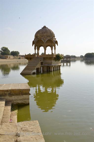 05 Lake_Gadisar,_Jaisalmer_DSC3038_b_H600
